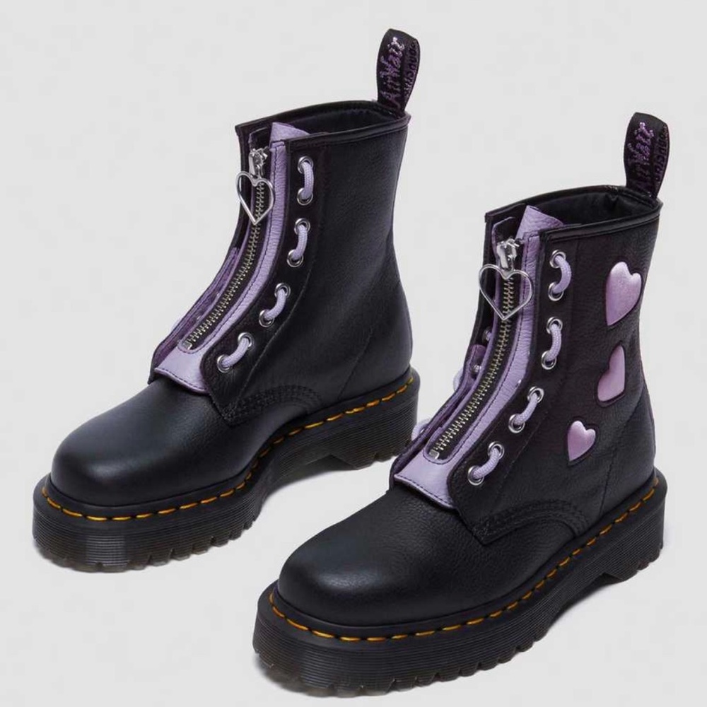 New Dr. Marten 1460 ZIP HEART VIRGINIA SATIN LUX LACE UP BOOTS, Black, Size 8